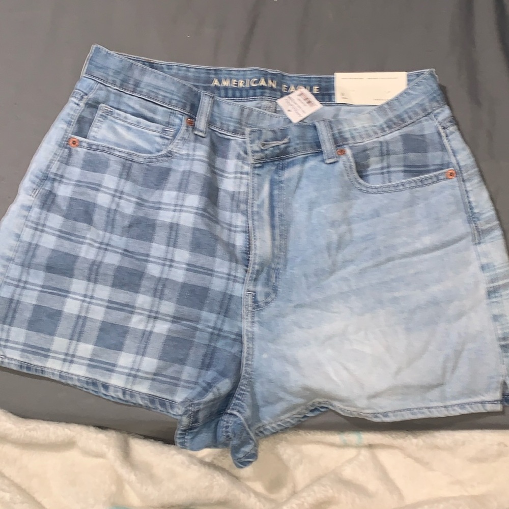 American eagle High rise mom shorts